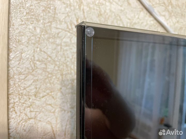 Защитное стекло на телевизор в наличии
