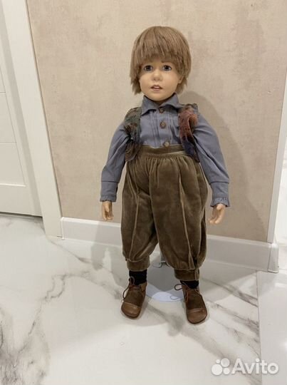 Виниловая коллекционная кукла Sigikid