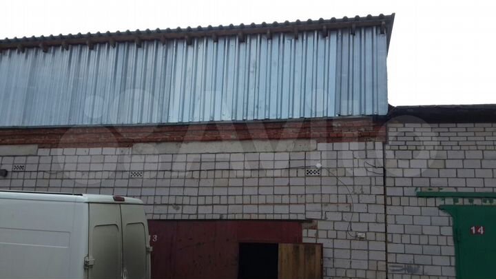 Гараж, > 30 м²