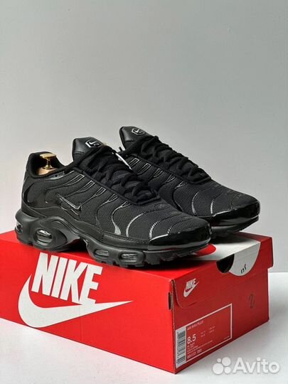 Кроссовки Nike Air max tn plus