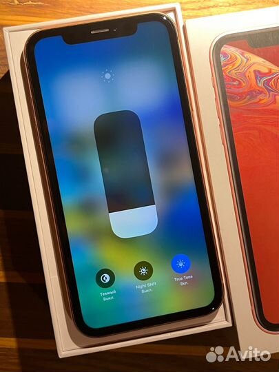 iPhone Xr, 64 ГБ