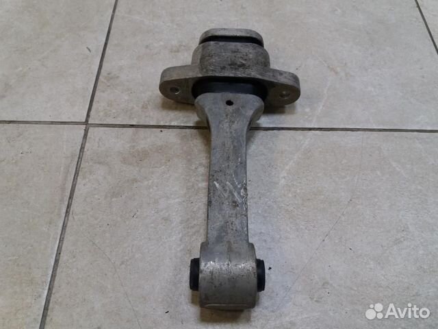 Опора двигателя задняя Kia Sportage 3 SL