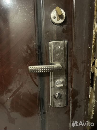 Дверь входная