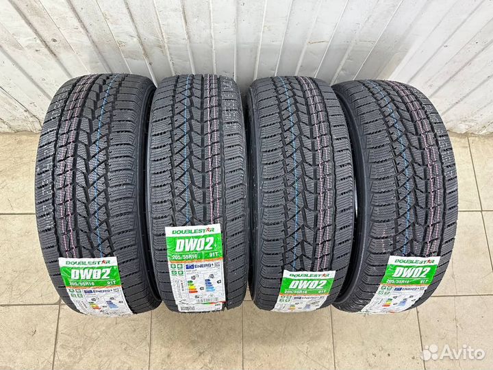 DoubleStar DW02 215/50 R17 91T