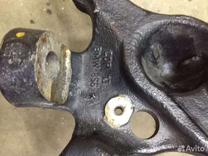 Кулак поворотный BMW е46