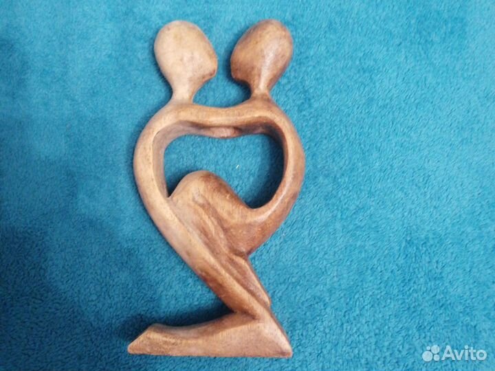 Деревянная фигура