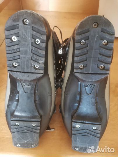 Горнолыжные ботинки Salomon Mission 60