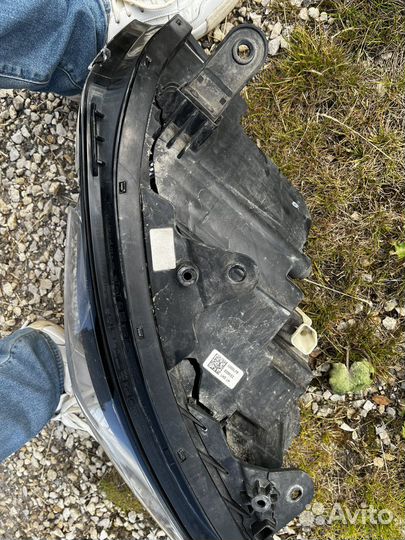 Фара левая genesis g80 2017 92101b1500