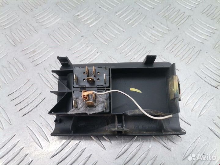 Блок управления стеклоподъемниками Audi A4