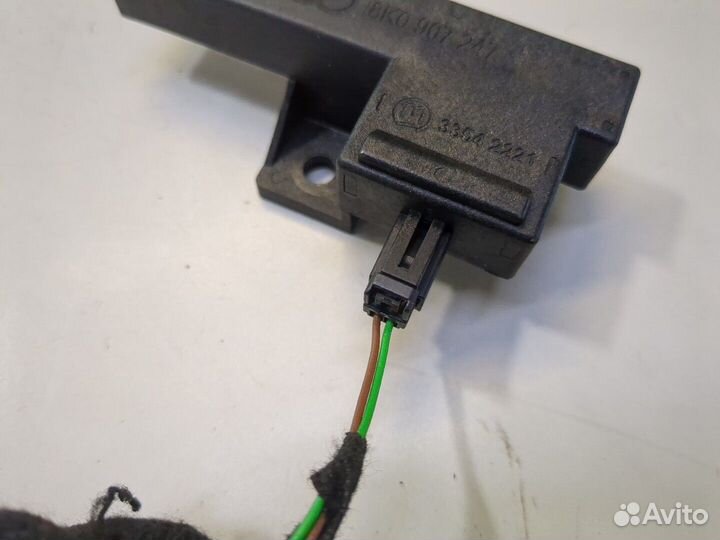 Антенна Audi A6 (C7), 2018