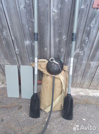 Лодка надувная двухместная резиновая