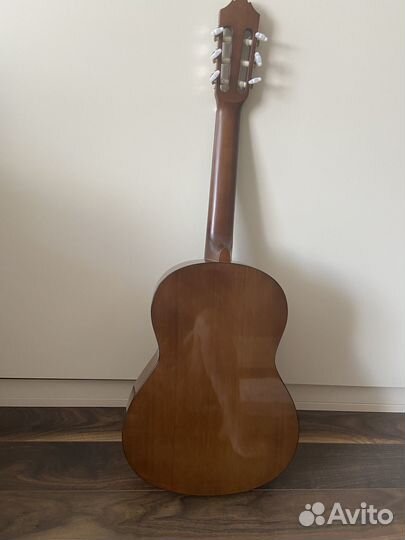 Гитара yamaha CS40