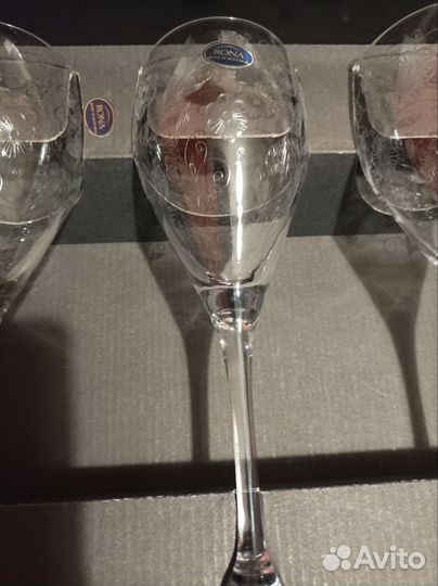 Набор бокалов