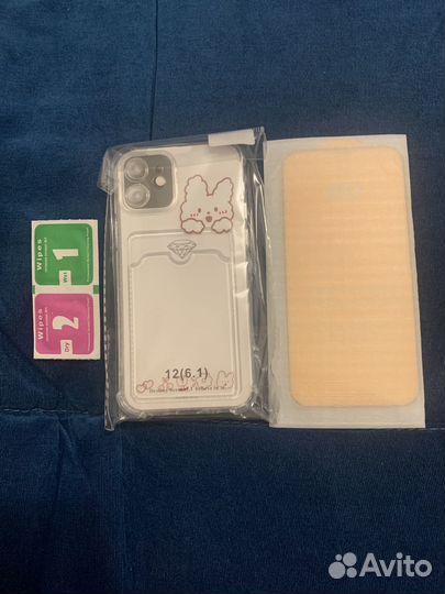 Чехол на iPhone 12