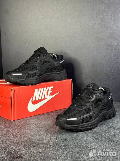 Кроссовки nike air zoom vomero 5