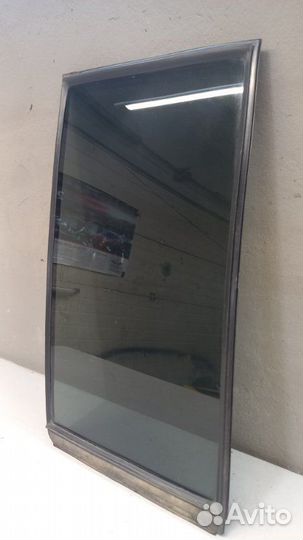 Форточка задняя левая Mitsubishi Pajero 3 2006