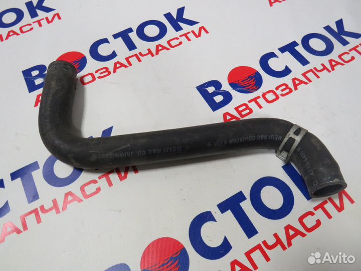 Патрубок радиатора Верх mitsubishi diamante F31A