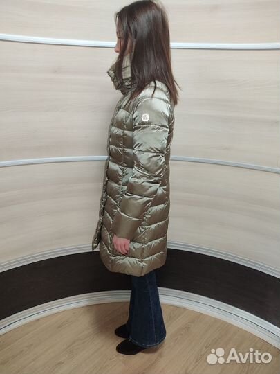 Зимний пуховик Madzerini