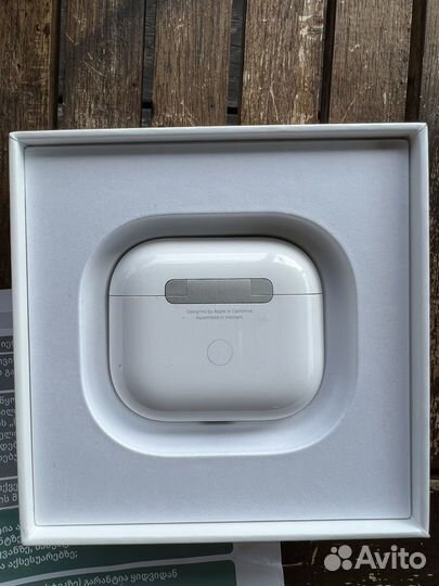 Airpods 3, кейс и левый наушник, оригинал