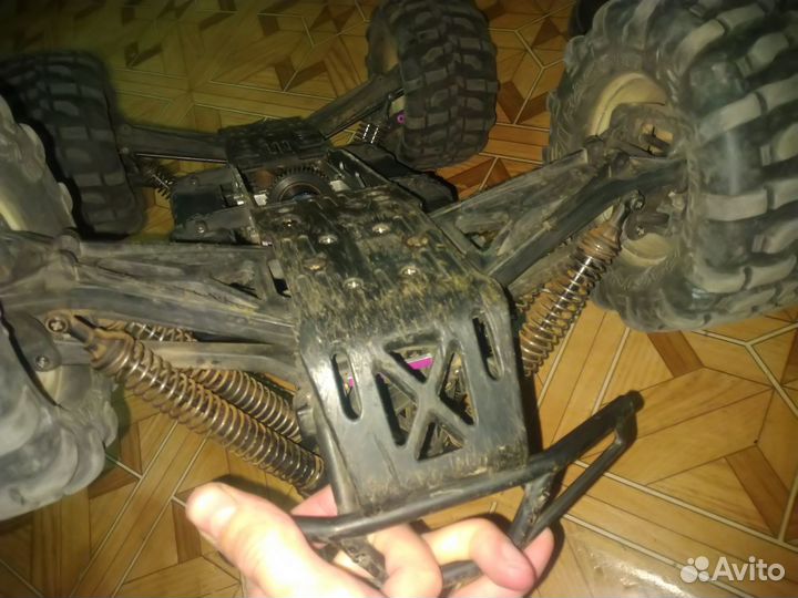 Монстр HPI Savage Flux 1:8