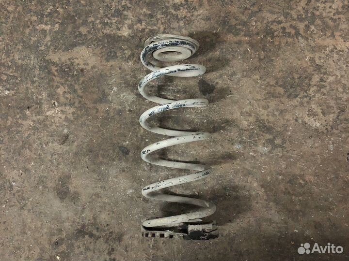 Kia rio 2 пружина задняя