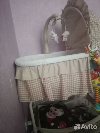 Детская люлька колыбель на колесах