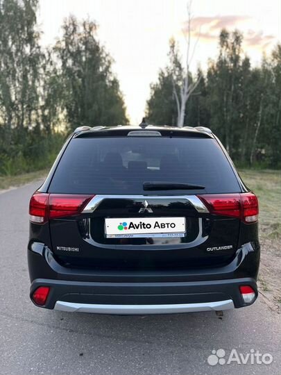 Mitsubishi Outlander 2.4 CVT, 2018, 93 000 км