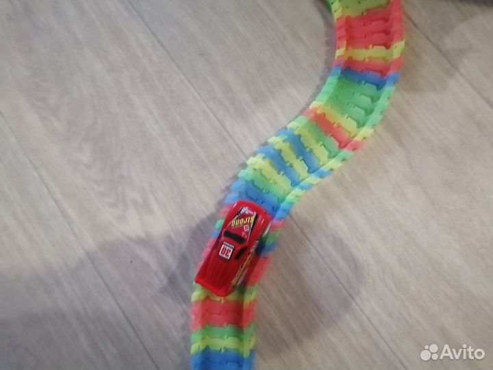 Magic tracks. Игрушки
