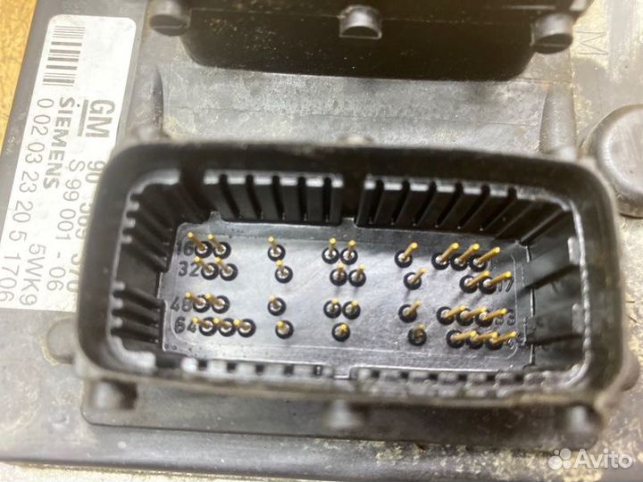 Блок управления двигателем Opel Vectra B X18XE1