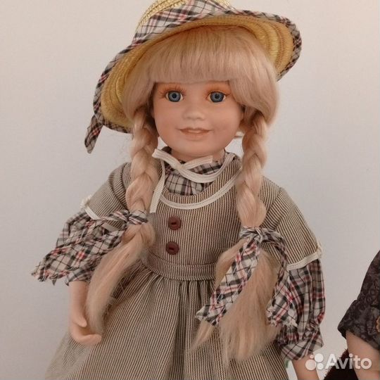Кукла фарфоровая коллекционная 50 см