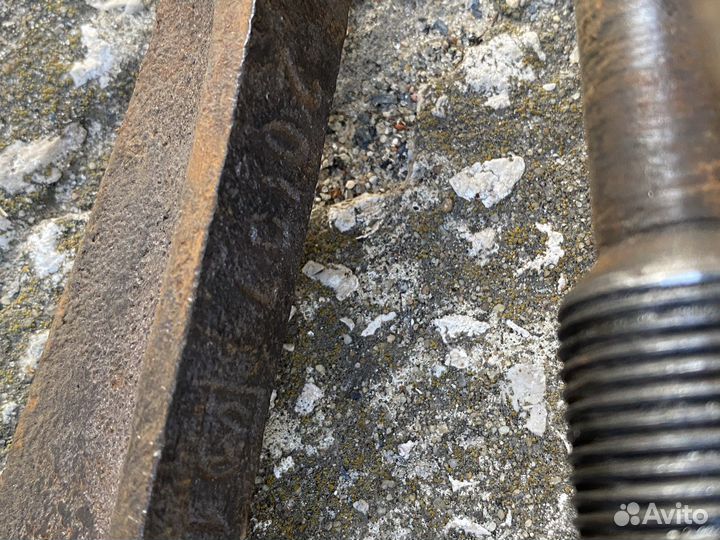 Съёмник 3 - х лапый