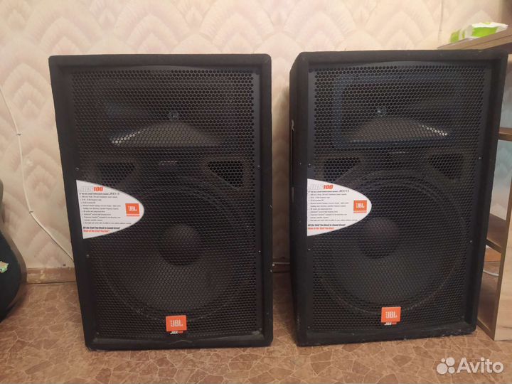 Колонки JBL JRX100