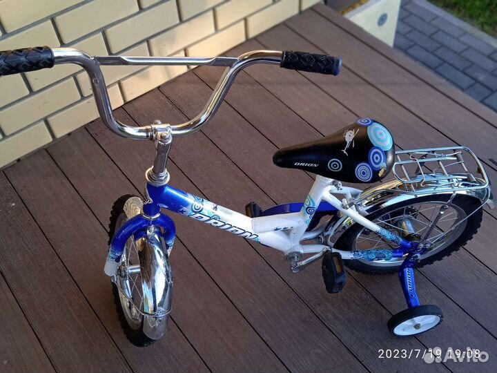 Детский велосипед четырехколесный