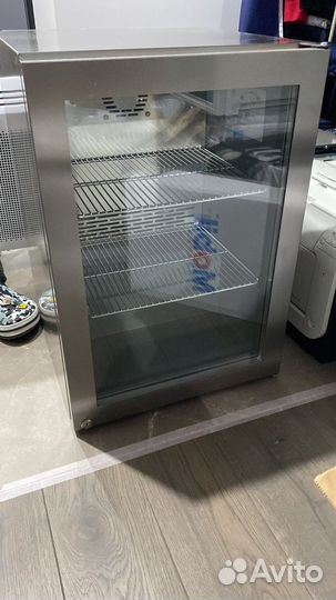 Холодильный шкаф (холодильник) Liebherr fkv503