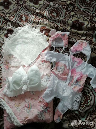 Комплект на выписку летний для девочки