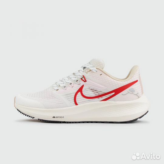 Женские кроссовки Nike Air Zoom