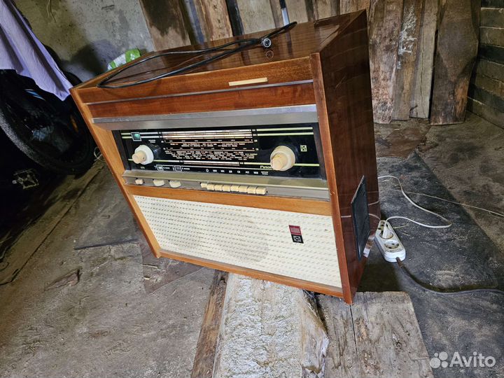 Радио СССР радиола ригонда