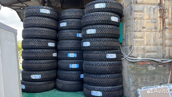 Nokian Tyres Hakkapeliitta LT3 275/65 R20