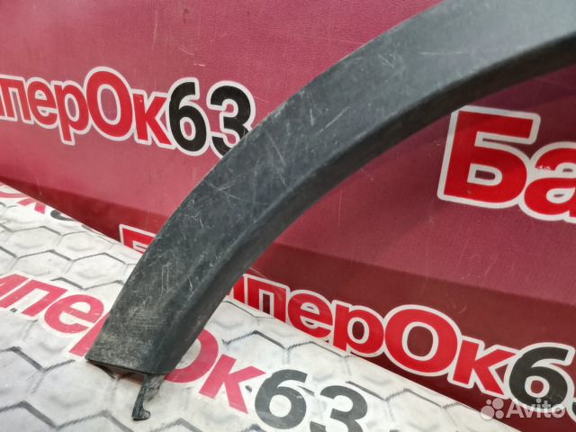 Накладка крыла задний правый Toyota RAV4