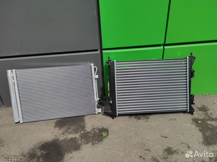 Радиатор основной и кондиционера Renault Duster