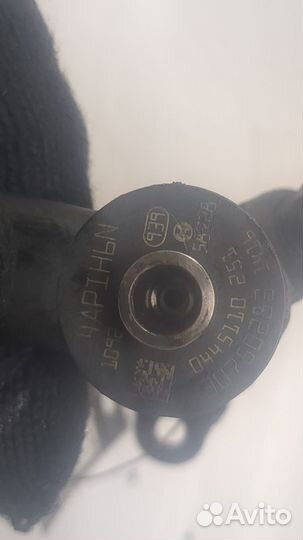 Форсунка топливная Volvo XC90, 2005