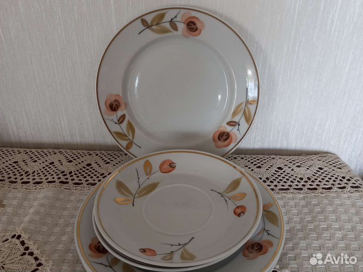 Блюдца, десертная тарелка, кф, пролетарий,пз