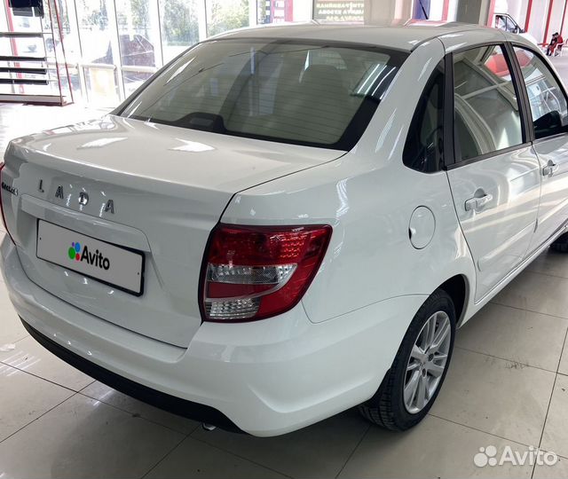 LADA Granta 1.6 МТ, 2021, 40 000 км