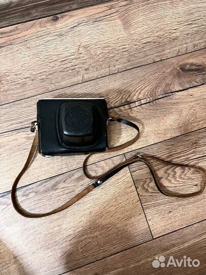 Пленочный фотоаппарат зенит