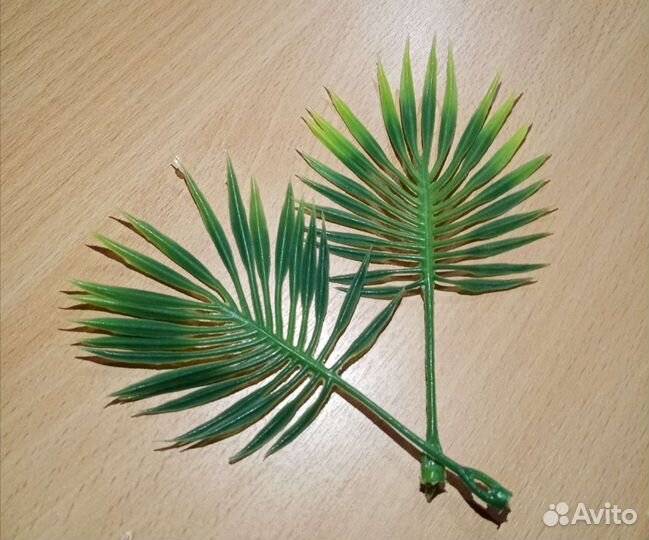 Искусственная зелень для букетов