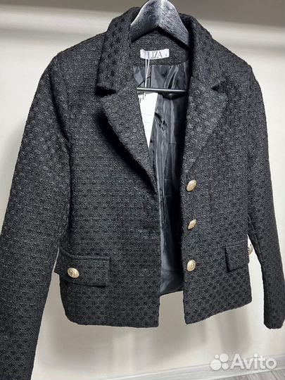 Твидовый жакет пиджак