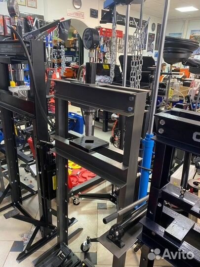 Пресс WDK-HP121 с гидравлическим управлением