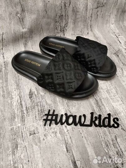 Новые женские шлепанцы Louis Vuitton
