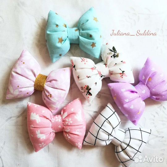 Объёмные бантики на резинке