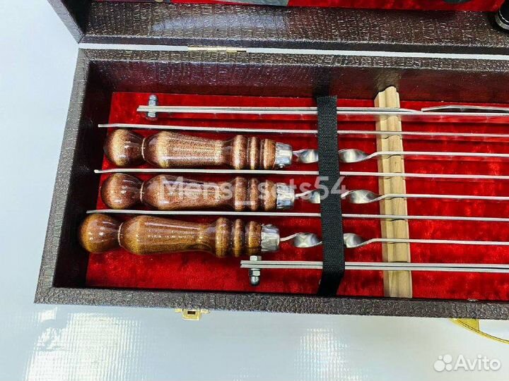 Подарочный набор шампуров в кейсе/ шашлычный набор
